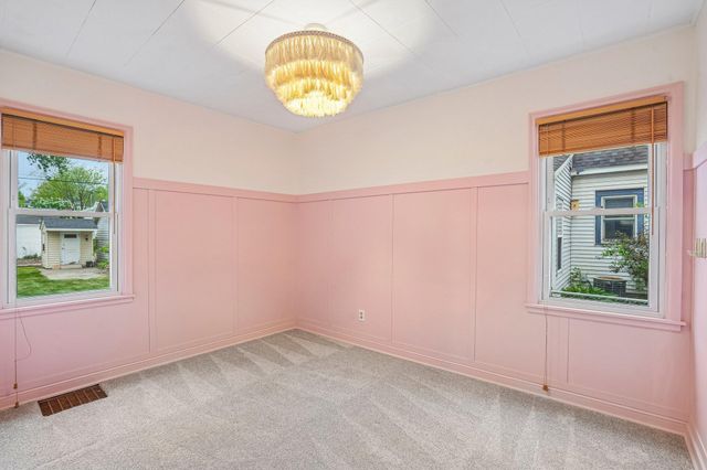 6820 Sheridan Avenue S, Richfield, MN 55423