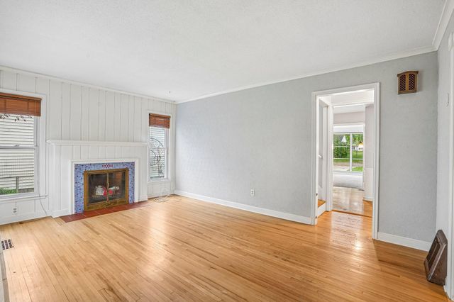 6820 Sheridan Avenue S, Richfield, MN 55423