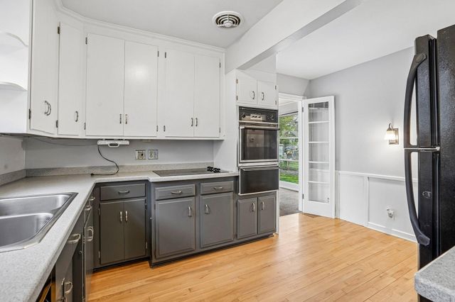 6820 Sheridan Avenue S, Richfield, MN 55423