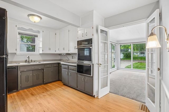 6820 Sheridan Avenue S, Richfield, MN 55423