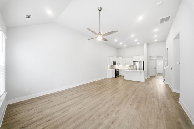 1568 Shallons Court, Spartanburg, SC 29301