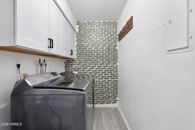 425 S PARKCREST Street 327, Mesa, AZ 85206