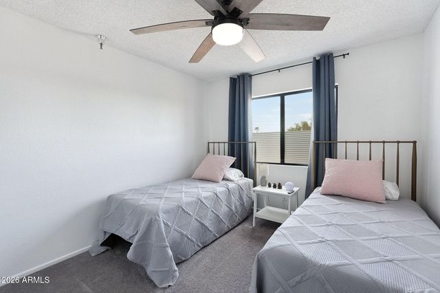 425 S PARKCREST Street 327, Mesa, AZ 85206