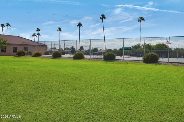 425 S PARKCREST Street 327, Mesa, AZ 85206