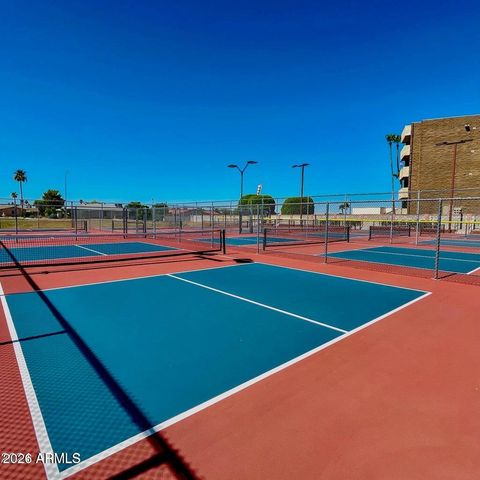 425 S PARKCREST Street 327, Mesa, AZ 85206