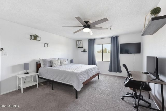 425 S PARKCREST Street 327, Mesa, AZ 85206