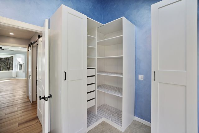 3363 Tyree Springs Rd, Hendersonville, TN 37075