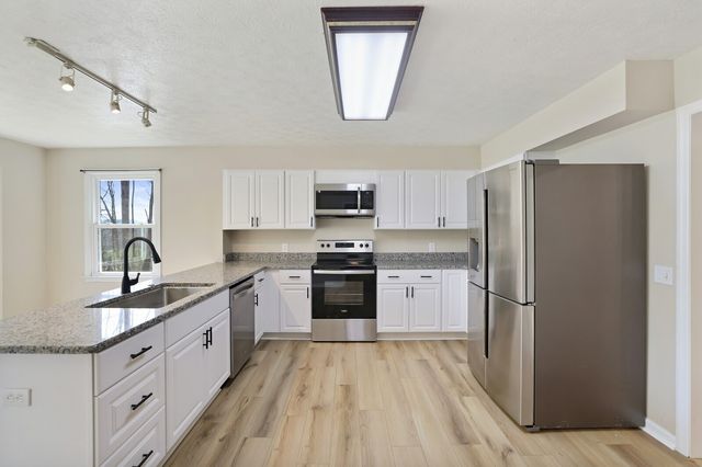 3363 Tyree Springs Rd, Hendersonville, TN 37075