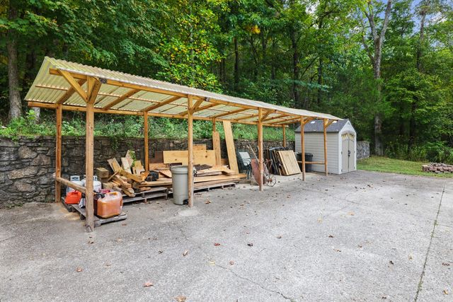 3363 Tyree Springs Rd, Hendersonville, TN 37075