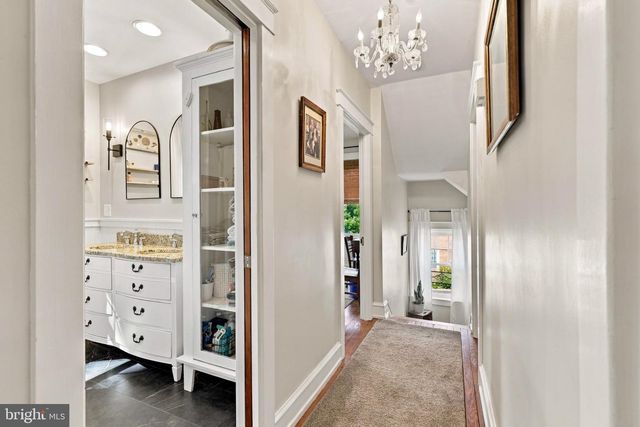 450 S BROAD ST, Lititz, PA 17543