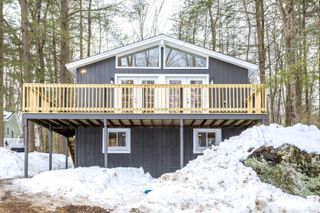 8 King Arthur Drive, Farmington, NH 03835
