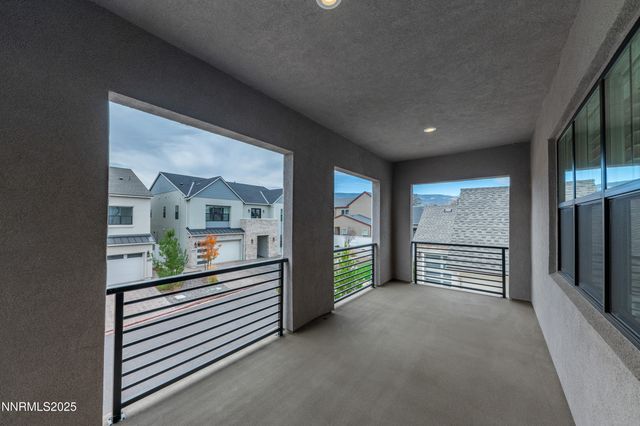 5453 Side Saddle Trail, Reno, NV 89511