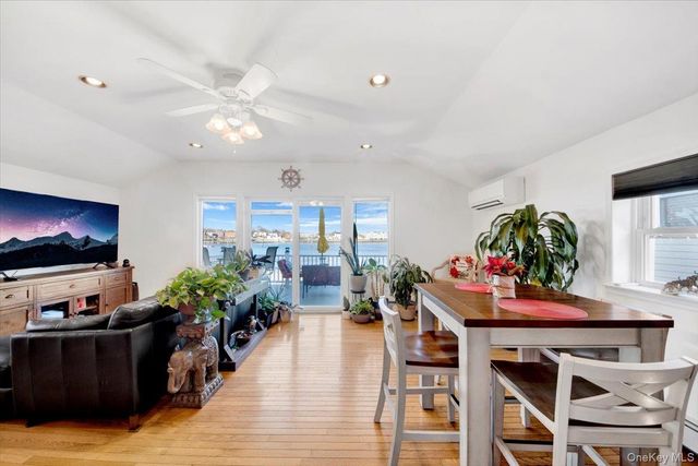 6 Edgewater Park 6D, Bronx, NY 10465