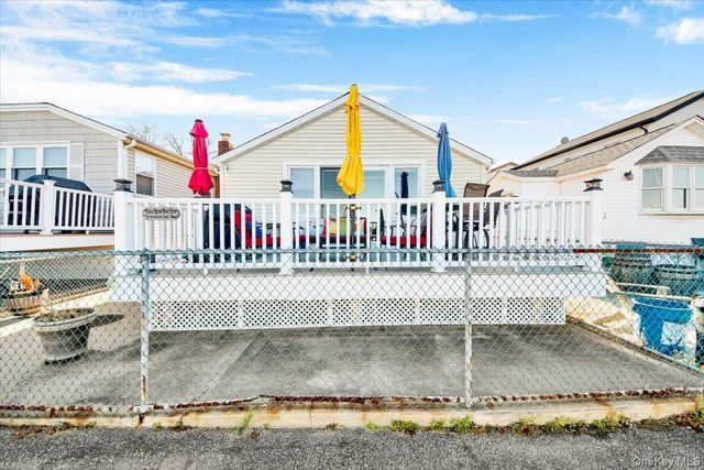 6 Edgewater Park 6D, Bronx, NY 10465