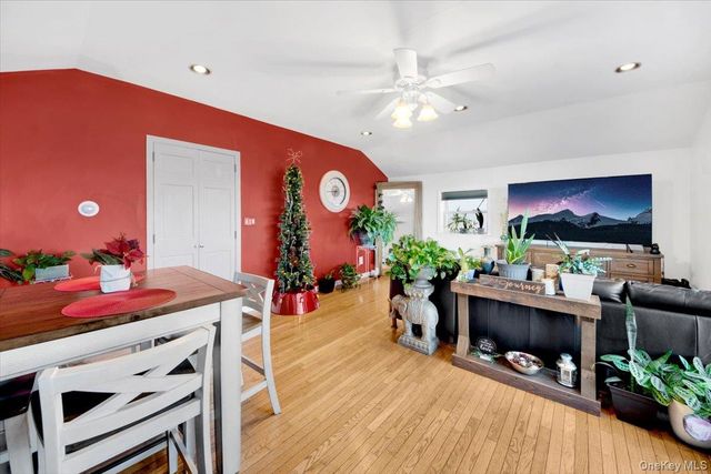 6 Edgewater Park 6D, Bronx, NY 10465