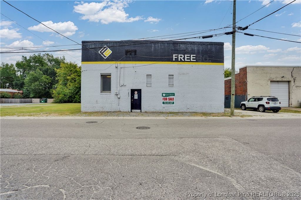 231 Williams Street, Fayetteville, NC 28301 — exterior