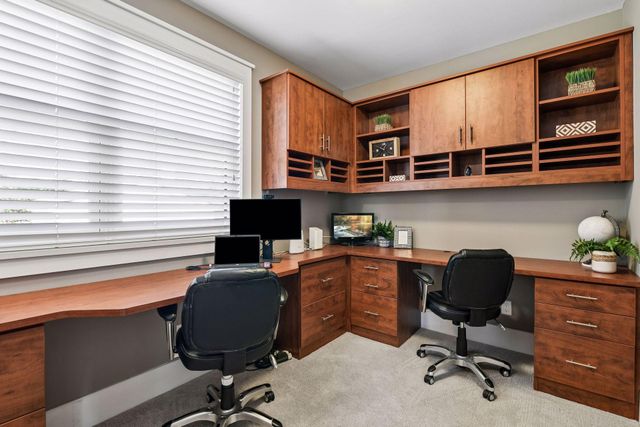 154 Babcock Lane, Wayzata, MN 55391