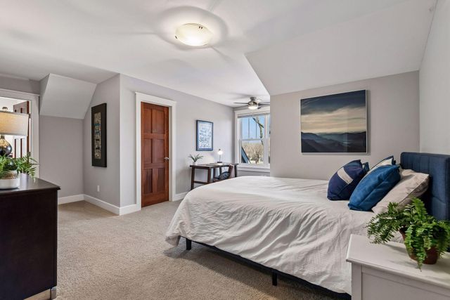 154 Babcock Lane, Wayzata, MN 55391