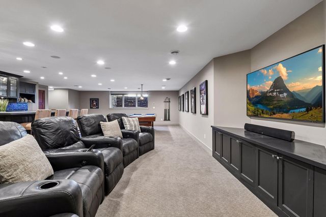 154 Babcock Lane, Wayzata, MN 55391