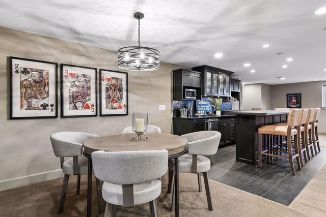 154 Babcock Lane, Wayzata, MN 55391