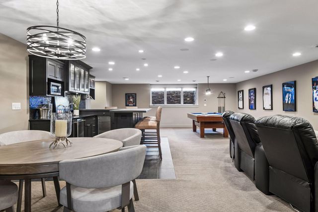 154 Babcock Lane, Wayzata, MN 55391