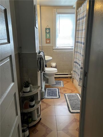 10 South Brook Street, Allentown City, PA 18109