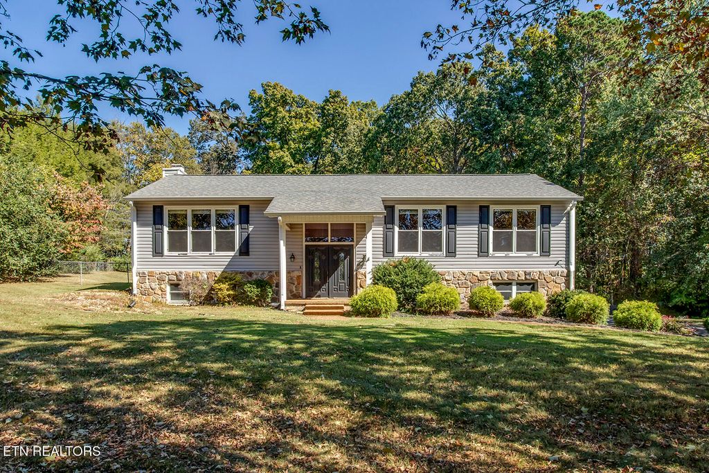 624 McFee Rd, Knoxville, TN 37934