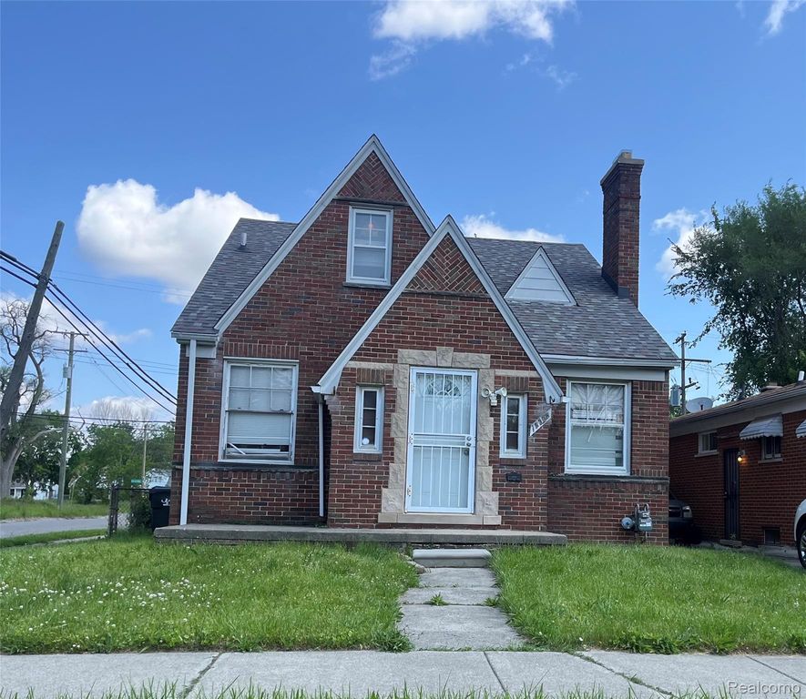 15003 Young Street, Detroit, MI 48205