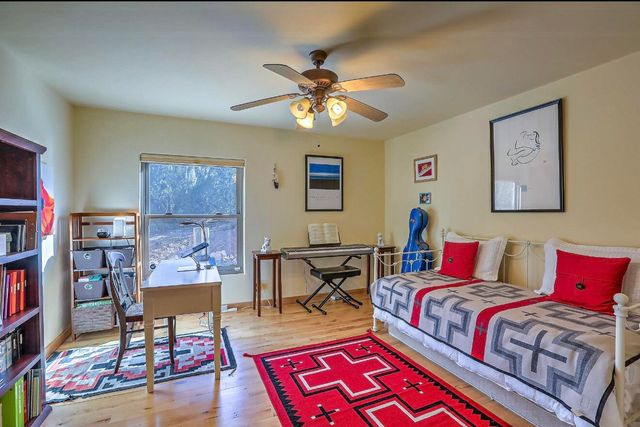 11 Tres Amigos Road, Placitas, NM 87043