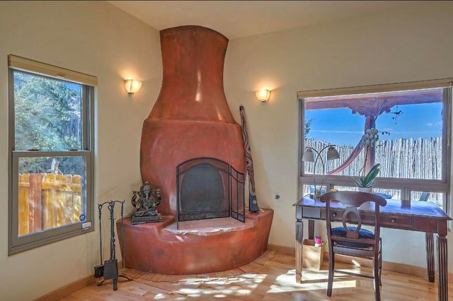 11 Tres Amigos Road, Placitas, NM 87043