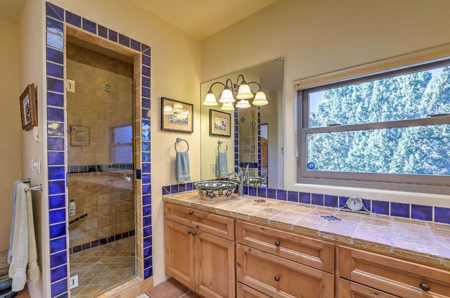 11 Tres Amigos Road, Placitas, NM 87043