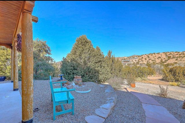 11 Tres Amigos Road, Placitas, NM 87043