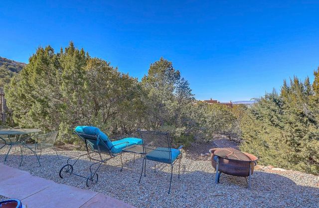 11 Tres Amigos Road, Placitas, NM 87043