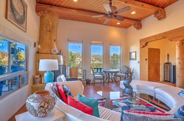 11 Tres Amigos Road, Placitas, NM 87043