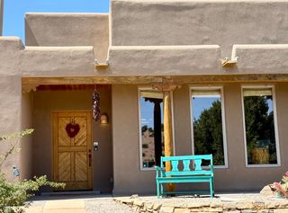 11 Tres Amigos Road, Placitas, NM 87043