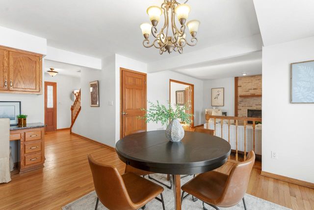 14040 W Glendale AVENUE, Brookfield, WI 53005