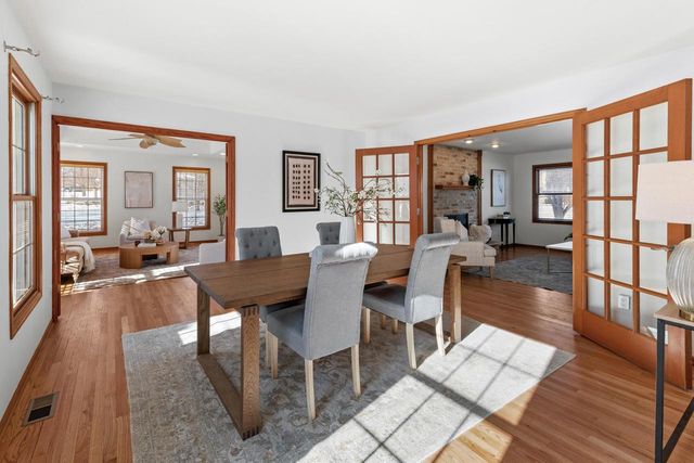 14040 W Glendale AVENUE, Brookfield, WI 53005