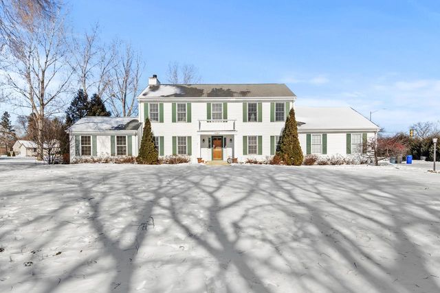 14040 W Glendale AVENUE, Brookfield, WI 53005