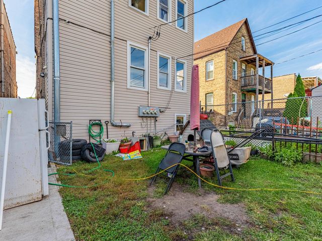 6243 S Wood Street, Chicago, IL 60636