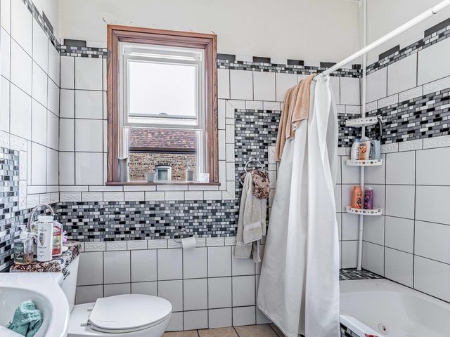 6243 S Wood Street, Chicago, IL 60636