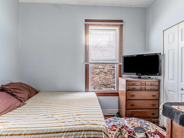 6243 S Wood Street, Chicago, IL 60636