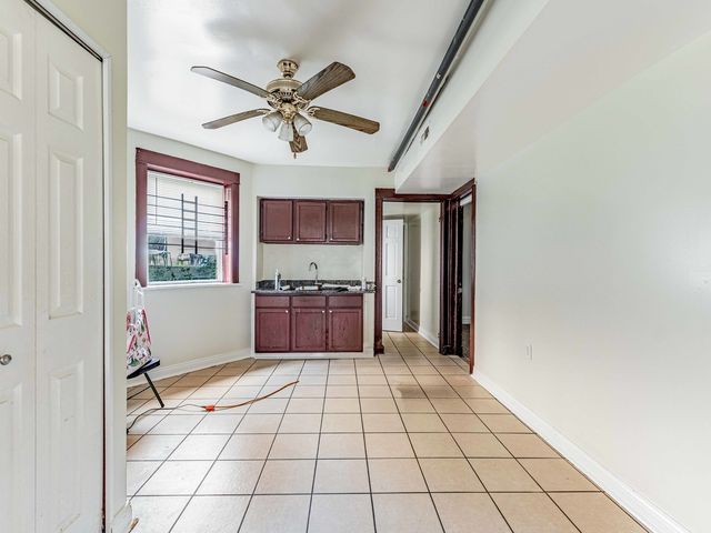 6243 S Wood Street, Chicago, IL 60636