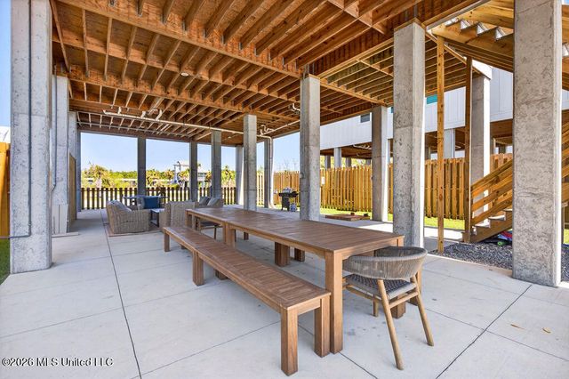 26460 W Beach Boulevard, Pass Christian, MS 39571