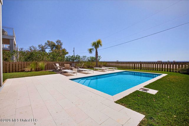 26460 W Beach Boulevard, Pass Christian, MS 39571