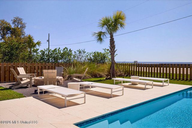 26460 W Beach Boulevard, Pass Christian, MS 39571