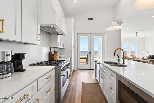 26460 W Beach Boulevard, Pass Christian, MS 39571