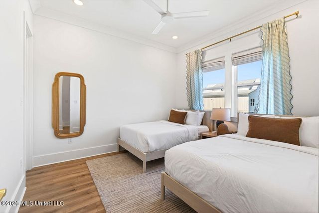 26460 W Beach Boulevard, Pass Christian, MS 39571