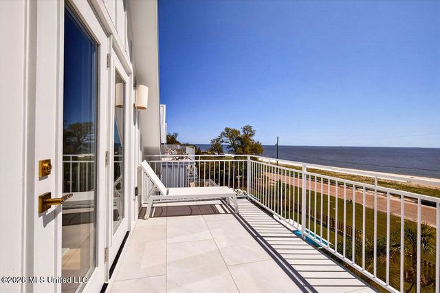 26460 W Beach Boulevard, Pass Christian, MS 39571