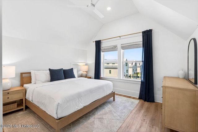 26460 W Beach Boulevard, Pass Christian, MS 39571