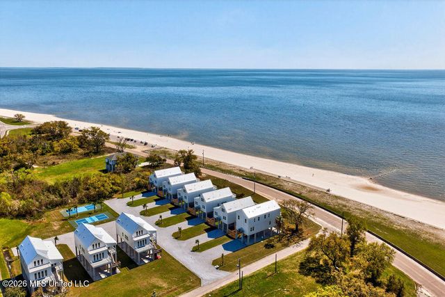26460 W Beach Boulevard, Pass Christian, MS 39571